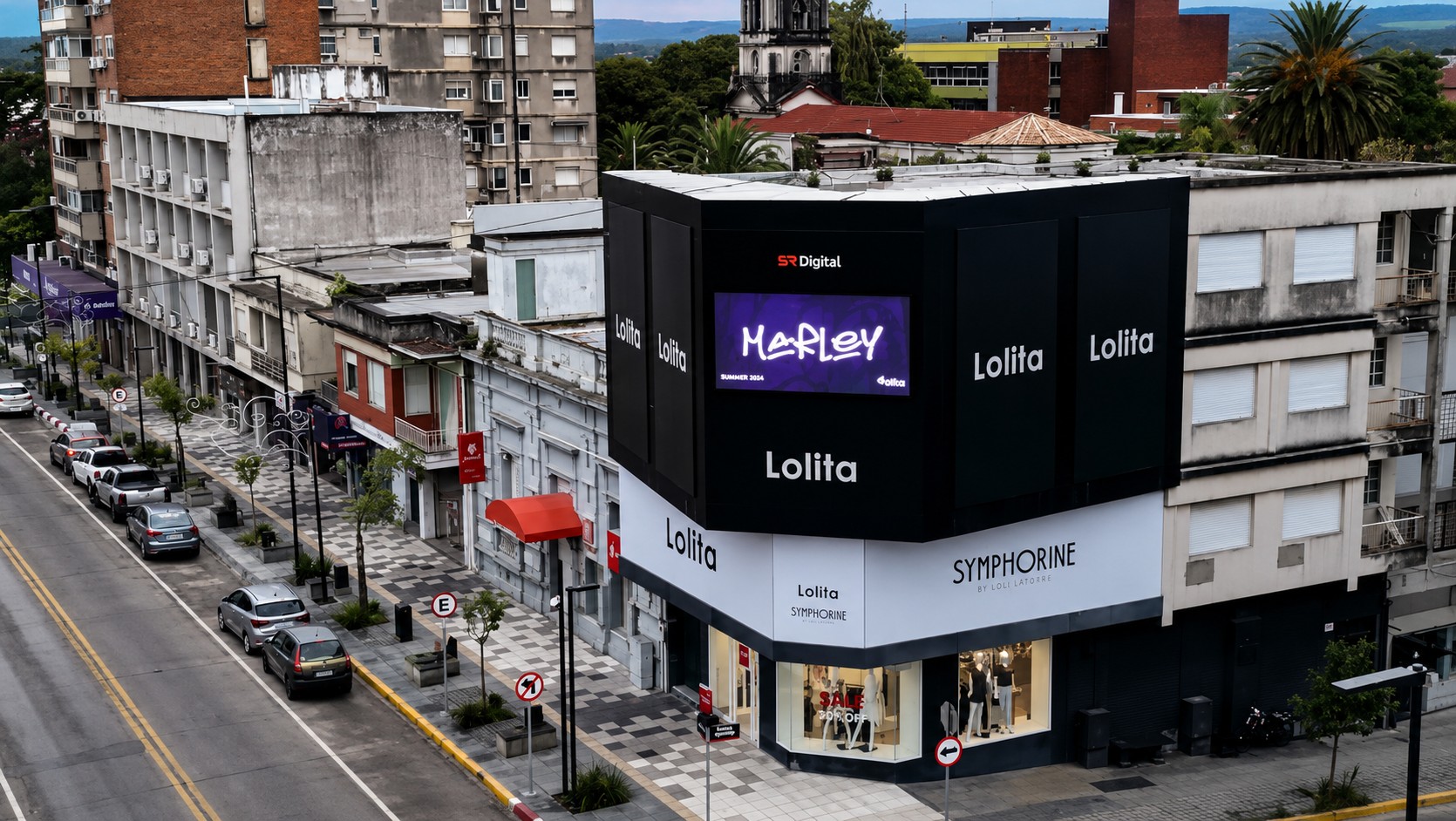 Pantalla LED en la fachada de la esquina de Lolita